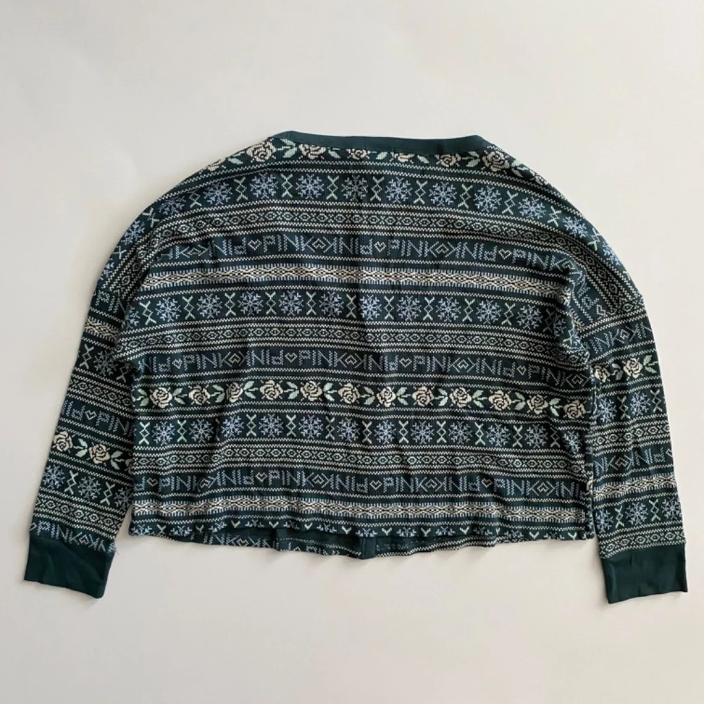 PINK Victoria's Secret Pajama Top Cropped Holiday Print Button Front Waffle Knit